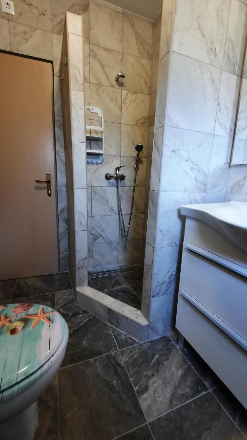 Apartment Pinoapplosinj Вели-Лошинь Экстерьер фото