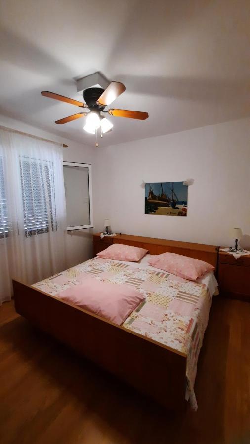 Apartment Pinoapplosinj Вели-Лошинь Экстерьер фото