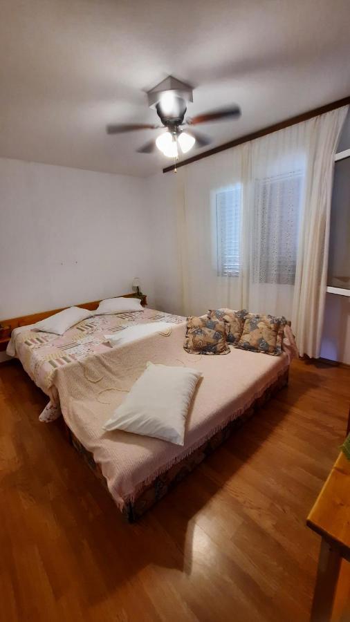 Apartment Pinoapplosinj Вели-Лошинь Экстерьер фото